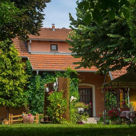 Apartments Suncani Загреб Екстер'єр фото